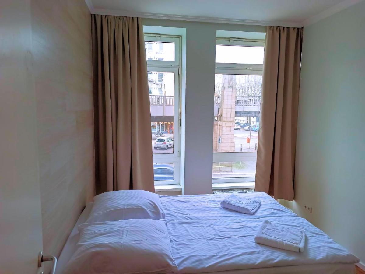 Puschkin Rooms Berlin Ngoại thất bức ảnh