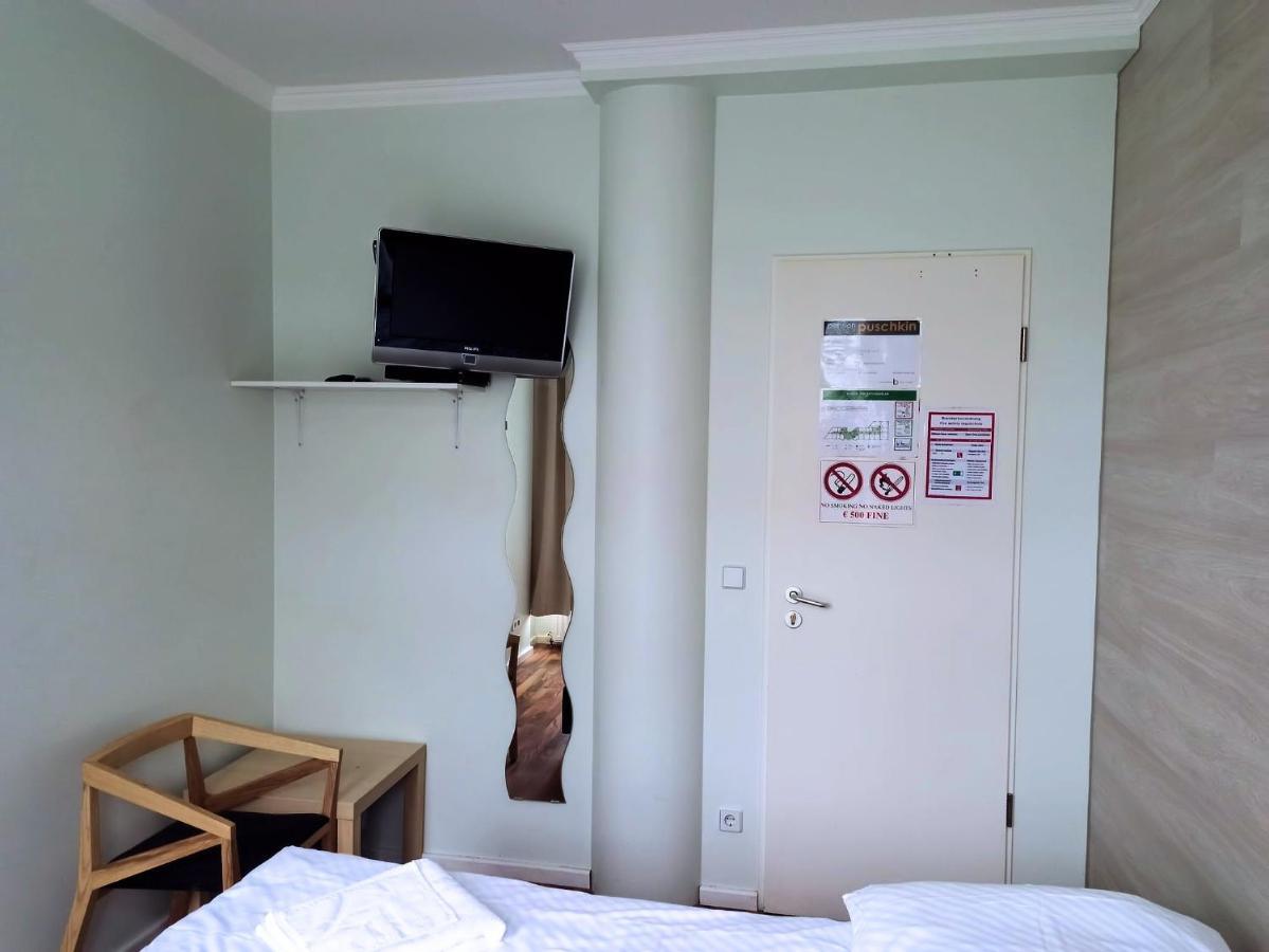 Puschkin Rooms Berlin Ngoại thất bức ảnh
