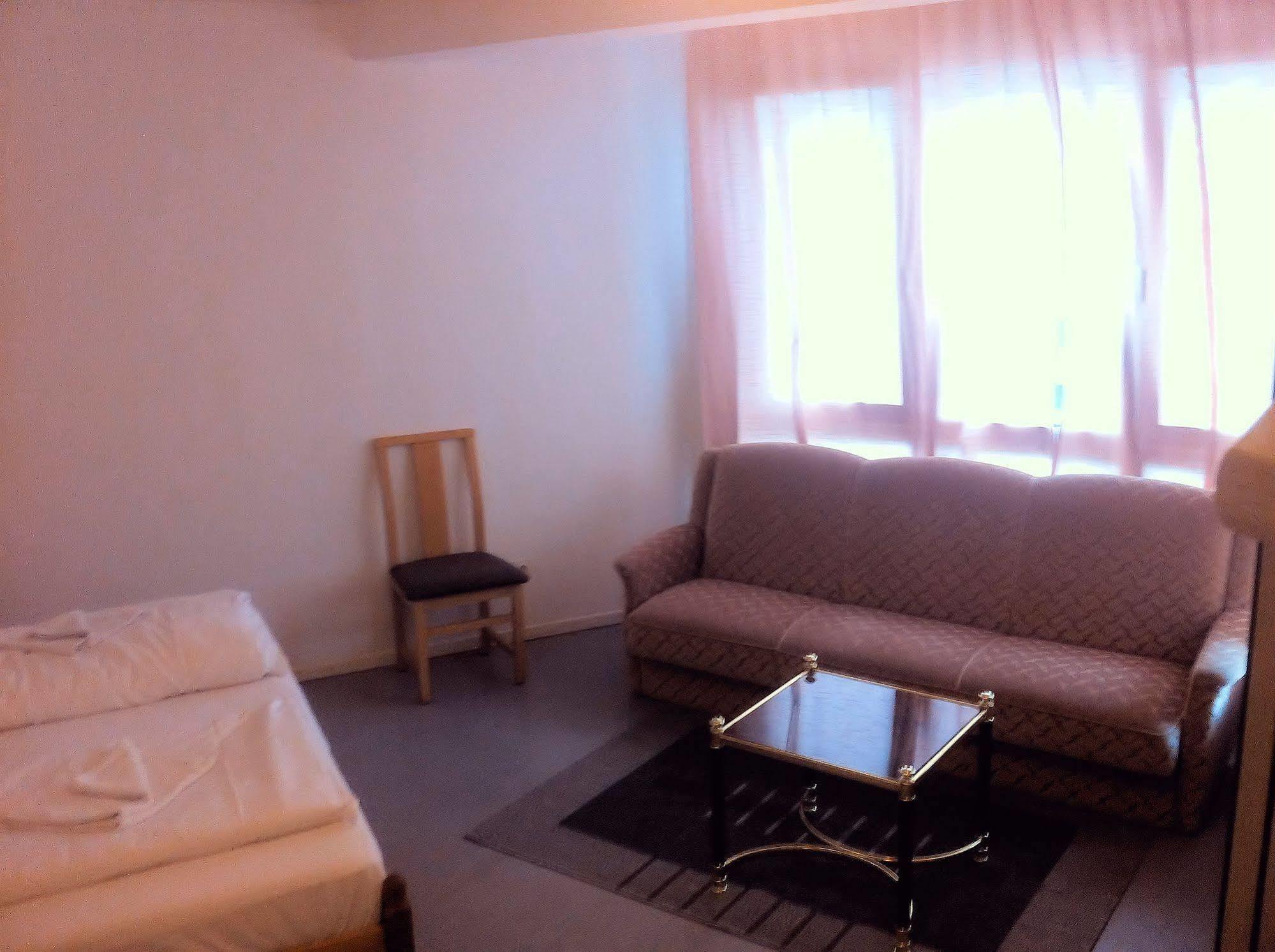 Puschkin Rooms Berlin Ngoại thất bức ảnh